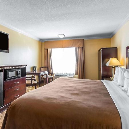 Quality Inn&Suites Bell Gardens-Los Angeles Exterior foto